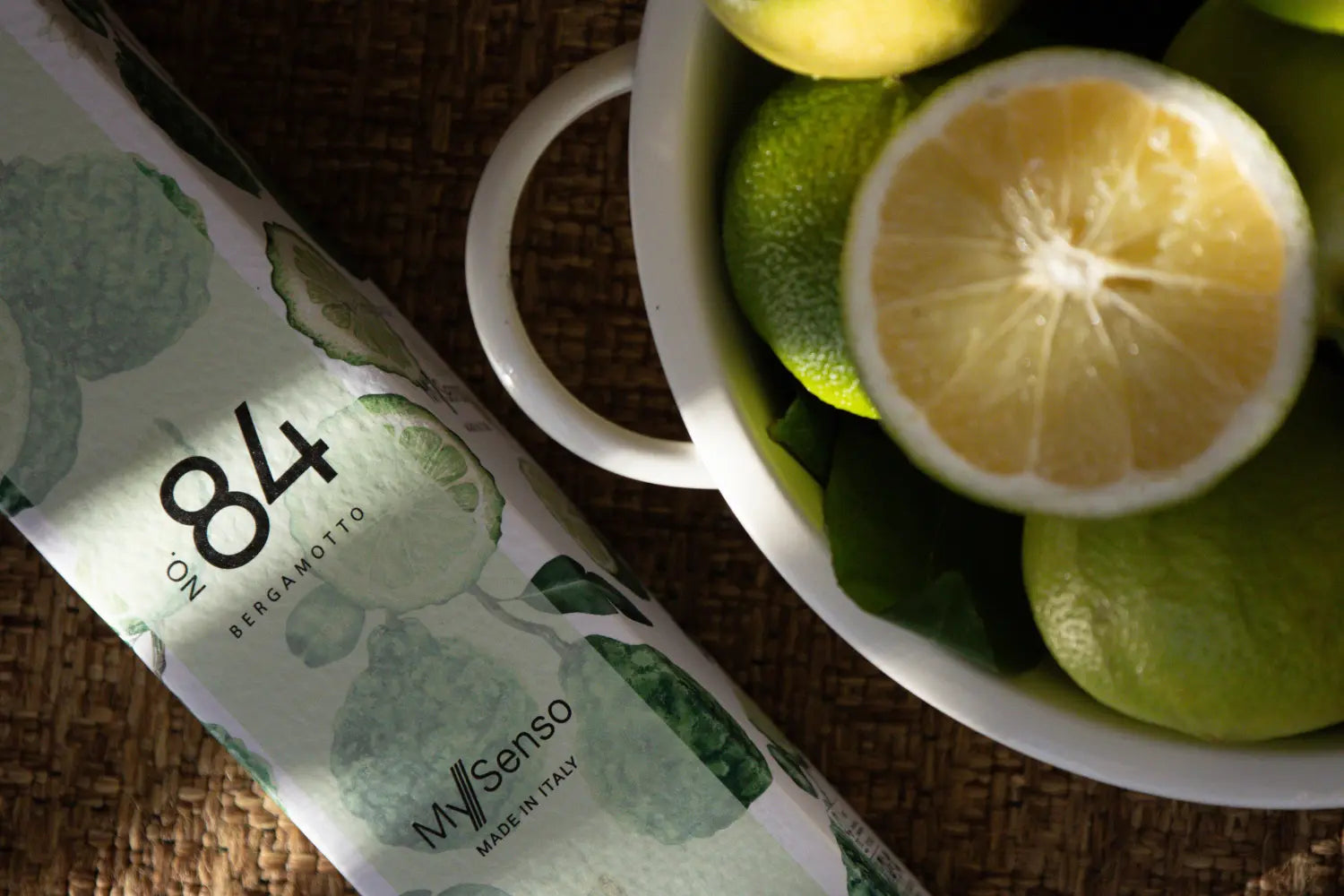Citrus Fragrances and Wellbeing: Why Citrus Aromas Improve Interior Atmospheres